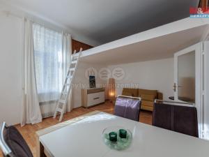 Prodej bytu 2+1, Mariánské Lázně, Třebízského, 49 m2