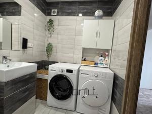Prodej bytu 3+kk, Ostrava, Jaroslava Misky, 68 m2