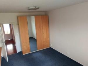 Pronájem bytu 2+kk, Praha - Střížkov, Jitravská, 67 m2