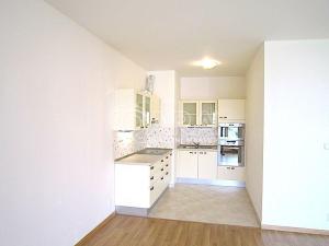 Pronájem bytu 2+kk, Praha, 68 m2