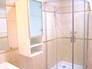 Pronájem bytu 2+kk, Praha, Tulešická, 68 m2