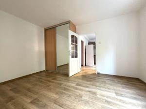 Pronájem bytu 1+1, Plzeň - Lobzy, Partyzánská, 28 m2