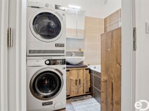 Prodej bytu 3+kk, Nehvizdy, Pražská, 65 m2