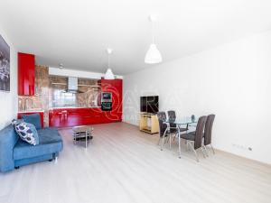 Pronájem bytu 2+kk, Praha - Horní Měcholupy, Modenská, 64 m2