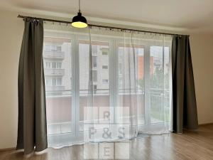 Pronájem bytu 1+kk, Praha - Stodůlky, Toufarova, 37 m2