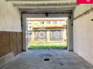 Pronájem garáže, Zlín - Příluky, 17 m2