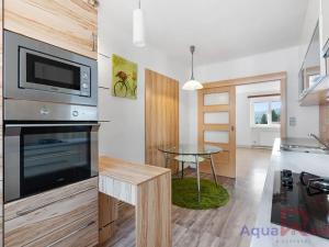 Prodej bytu 2+1, Nejdek, Osvětimská, 55 m2