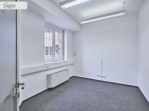 Pronájem kanceláře, Praha - Nové Město, Soukenická, 401 m2