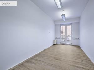 Pronájem kanceláře, Praha - Nové Město, Soukenická, 260 m2