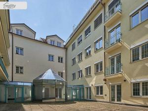 Pronájem kanceláře, Praha - Nové Město, Soukenická, 260 m2