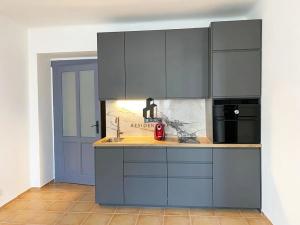 Pronájem bytu 2+kk, Praha - Žižkov, Radhošťská, 50 m2