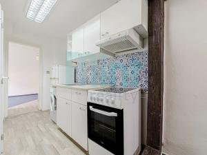 Pronájem bytu 2+kk, Ostrava, Frýdecká, 36 m2