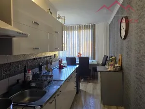 Prodej bytu 2+1, Chomutov, Jirkovská, 60 m2