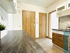 Pronájem bytu 2+1, Kroměříž, Nádražní, 62 m2