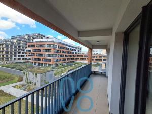 Pronájem bytu 2+kk, Praha - Hloubětín, Domalípova, 69 m2