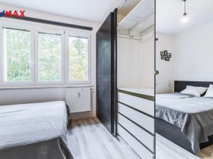 Pronájem bytu 3+kk, Praha - Strašnice, Krupská, 55 m2