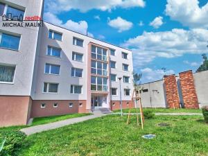 Pronájem bytu 1+1, Hranice, Pernštejnské náměstí, 34 m2