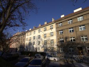 Pronájem bytu 1+kk, Praha - Žižkov, Jeseniova, 17 m2