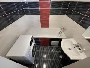 Pronájem bytu 2+1, Plzeň - Lobzy, Pod Vrchem, 50 m2