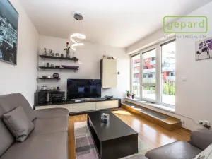 Prodej bytu 3+kk, Praha, Wiesenthalova, 80 m2