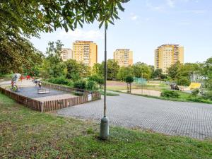 Prodej bytu 3+kk, Praha - Kobylisy, Třeboradická, 68 m2
