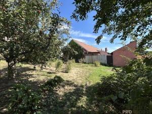 Prodej pozemku pro bydlení, Mutěnice, Družstevní, 195 m2
