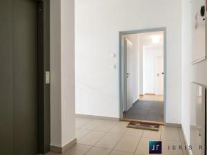 Prodej atypického bytu, Praha - Hrdlořezy, Nad Smetankou, 131 m2
