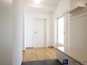 Prodej atypického bytu, Praha - Hrdlořezy, Nad Smetankou, 131 m2