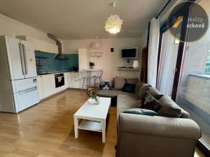 Prodej bytu 2+kk, Praha - Košíře, 48 m2