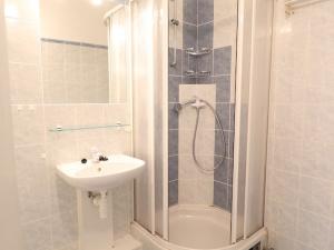 Pronájem bytu 1+1, Hradec Králové - Nový Hradec Králové, Prostějovská, 38 m2
