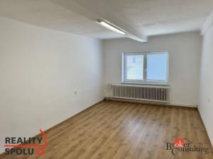 Pronájem rodinného domu, Chrást, nám. Čsl. legií, 107 m2