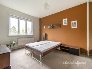 Pronájem bytu 2+1, Praha - Strašnice, Jevanská, 61 m2