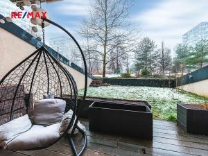 Prodej bytu 2+kk, Praha - Žižkov, Ke kapslovně, 85 m2