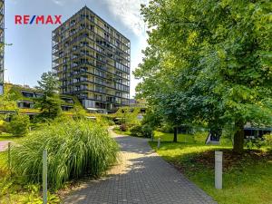 Prodej bytu 2+kk, Praha - Žižkov, Ke kapslovně, 85 m2
