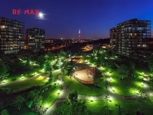 Prodej bytu 2+kk, Praha - Žižkov, Ke kapslovně, 85 m2