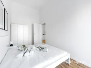 Pronájem bytu 2+kk, Praha - Kyje, Za černým mostem, 58 m2