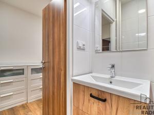 Prodej bytu 3+kk, Karviná, Čajkovského, 53 m2