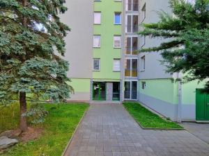 Prodej bytu 2+1, Česká Lípa, Zahradní, 59 m2