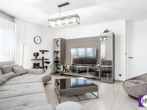 Prodej bytu 6+kk a větší, Praha, Soběslavská, 115 m2