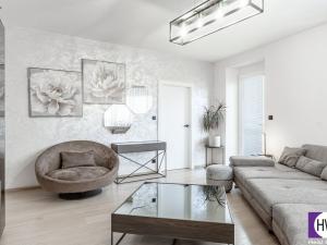 Prodej bytu 6+kk a větší, Praha, Kouřimská, 115 m2