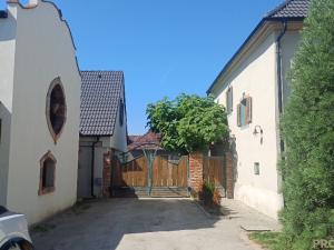 Prodej ubytování, Kardašova Řečice, Hradecká, 1453 m2