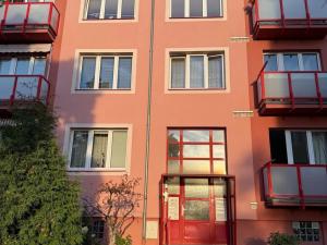 Prodej bytu 1+kk, Teplice, Libušina, 24 m2