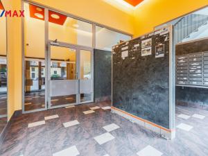 Pronájem bytu 2+kk, Praha - Vysočany, Pod Harfou, 46 m2