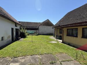 Prodej podílu 3/4 rodinného domu, Žihobce, 85 m2