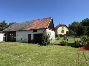 Prodej podílu 3/4 rodinného domu, Žihobce, 85 m2