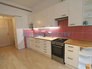 Pronájem bytu 3+1, Praha - Vinohrady, Čáslavská, 85 m2