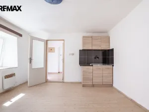 Prodej atypického bytu, Jemnice, Na Pořadí, 131 m2