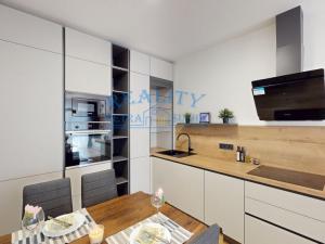 Pronájem bytu 2+kk, Praha - Strašnice, Štěchovická, 66 m2