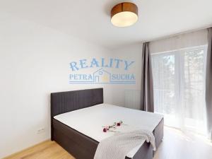Pronájem bytu 2+kk, Praha - Strašnice, Štěchovická, 66 m2
