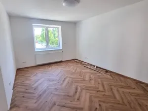 Pronájem bytu 2+1, Jihlava, Bratří Čapků, 66 m2